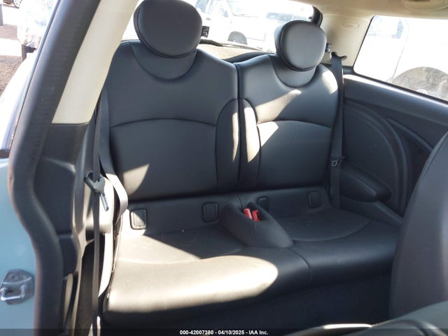 2012 MINI COOPER WMWSU3C51CT255665 Photo 7