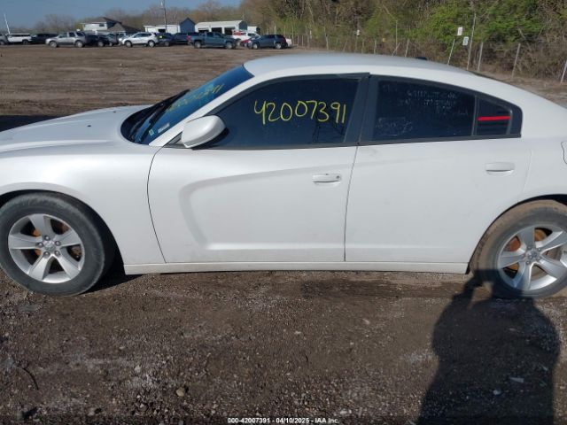 2C3CDXHG0EH328912 Dodge Charger Sxt