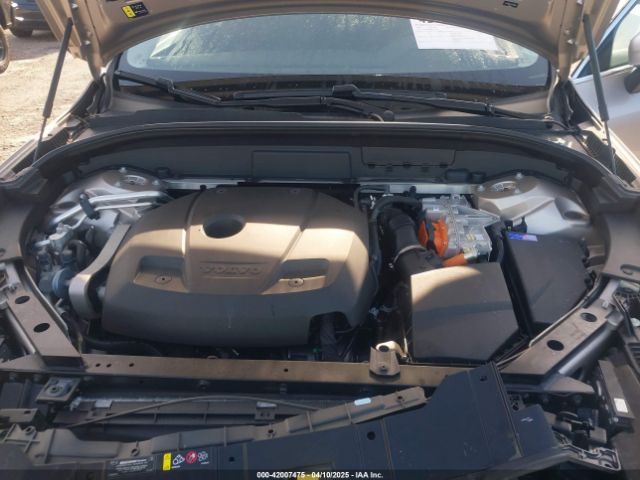 2023 VOLVO XC60 RECHARGE PLUG-IN HYBRID YV4H60DE4P1278098 Photo 9