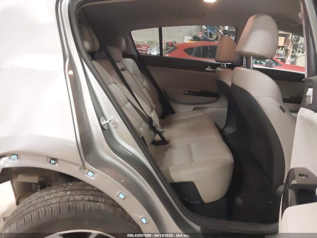 KNDPNCAC9M7915081 KIA Sportage Ex