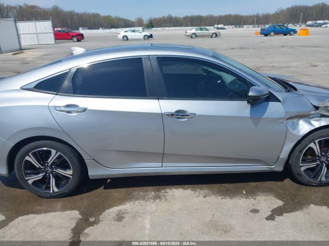 19XFC1F96GE028917 Honda Civic Touring