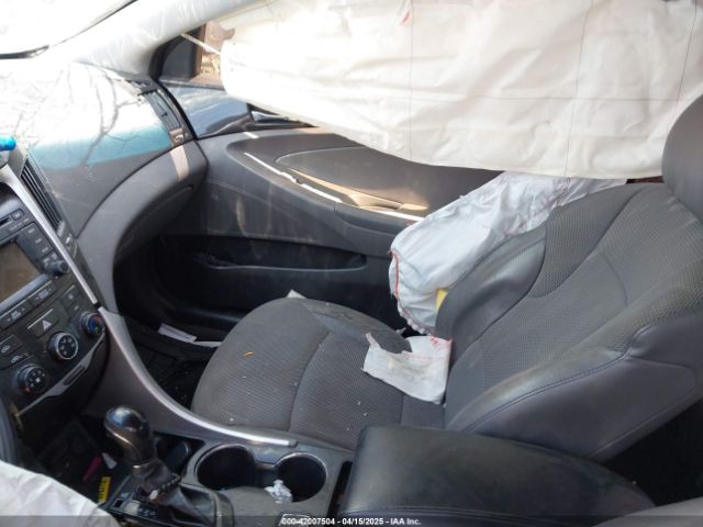5NPEC4AC3EH843634 Hyundai SONATA SE