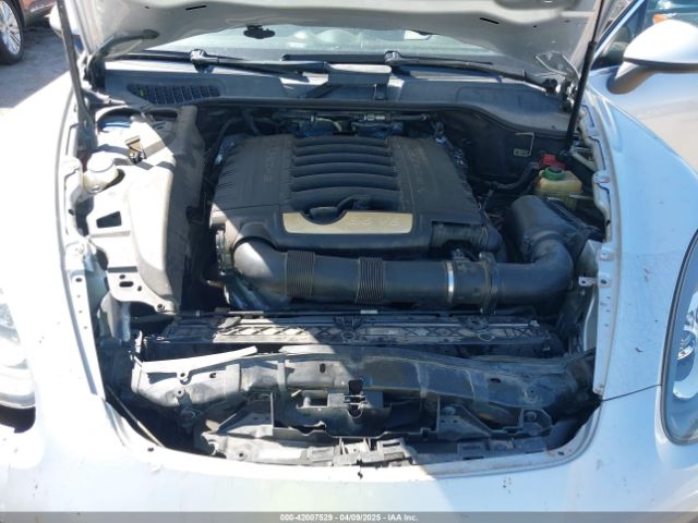 2011 PORSCHE CAYENNE WP1AA2A22BLA05617 Photo 9