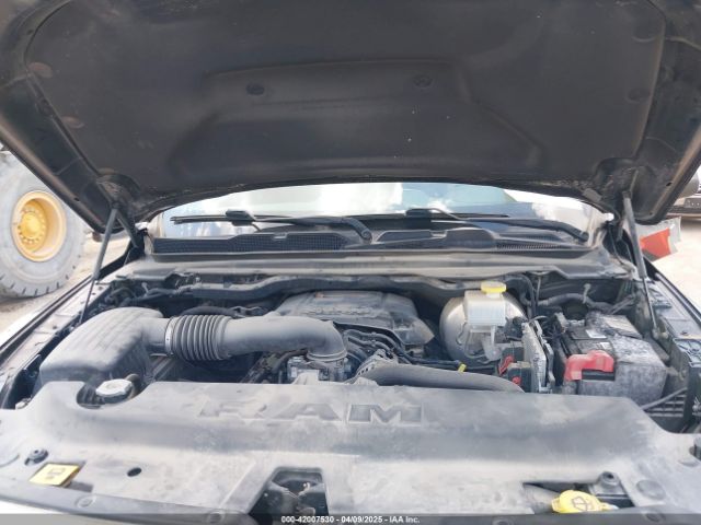 1C6SRFJTXKN609930 RAM 1500 Laramie  4x4 5'7 Box