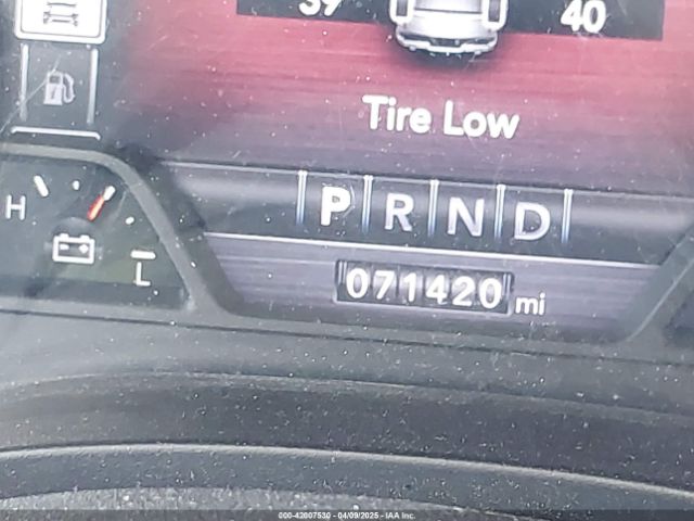 1C6SRFJTXKN609930 RAM 1500 Laramie  4x4 5'7 Box
