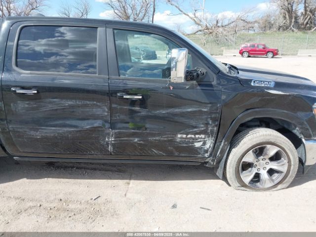 1C6SRFJTXKN609930 RAM 1500 Laramie  4x4 5'7 Box