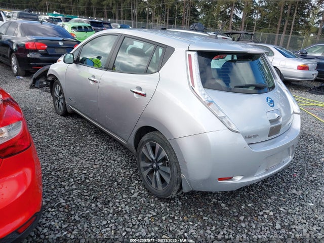 1N4BZ0CP8HC300277 Nissan 2017