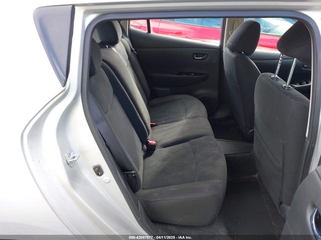 1N4BZ0CP8HC300277 Nissan 2017
