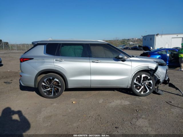 JA4J4VA8XNZ073061 Mitsubishi Outlander
