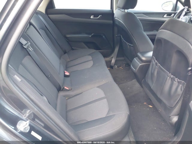 5XXG14J22MG020953 KIA K5 LXS
