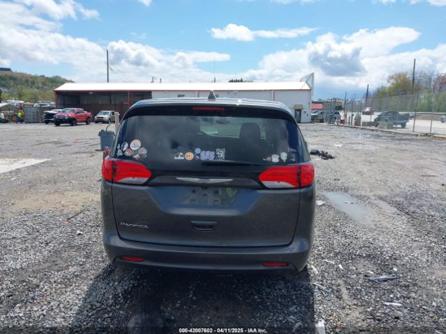 2C4RC1CG9HR689289 Chrysler Pacifica Lx