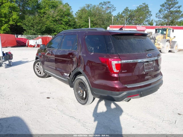 Ford EXPLORER XLT 2018 1FM5K7D82JGC80825 Image 3