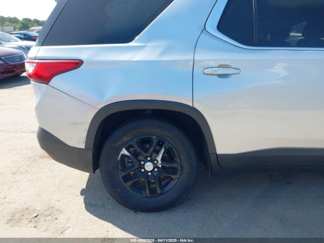 1GNERFKWXJJ120682 Chevrolet Traverse Ls
