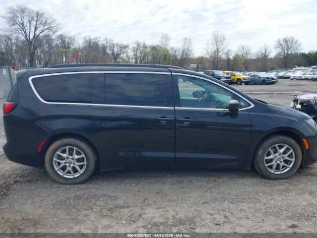 2C4RC1DG5MR532190 Chrysler Voyager Lxi