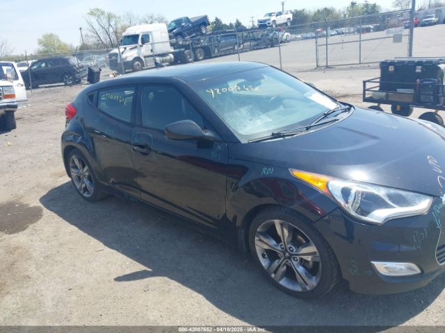 KMHTC6AD8HU321289 Hyundai Veloster Value Edition