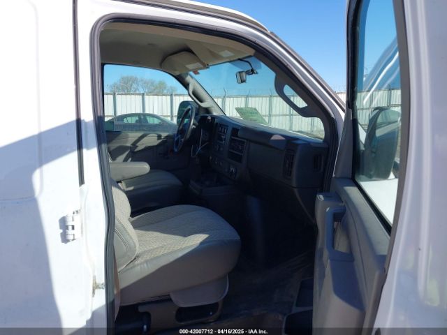 1GCWGAFP0M1262410 Chevrolet Express Cargo Rwd 2500 Regular Wheelbase Wt