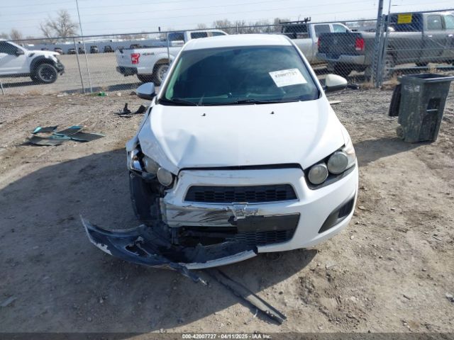1G1JA6SH1F4201598 Chevrolet Sonic Ls Auto