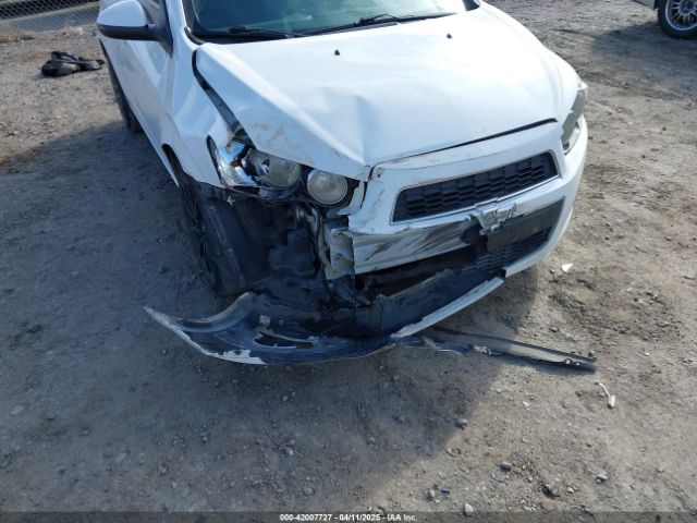 1G1JA6SH1F4201598 Chevrolet Sonic Ls Auto