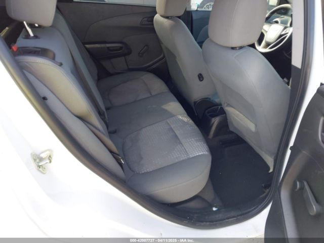 1G1JA6SH1F4201598 Chevrolet Sonic Ls Auto