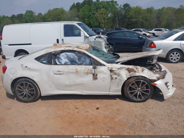 JF1ZNAA11H8703549 Toyota 86