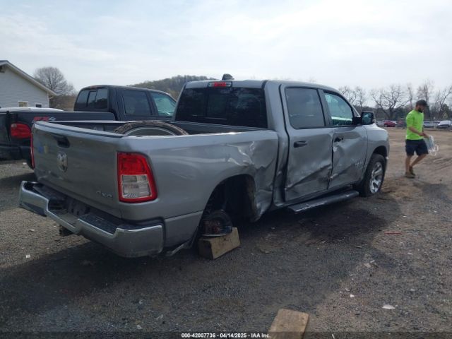 2023 RAM 1500 1C6RRFFG3PN690013 Photo 3