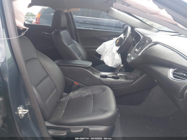 1G1ZD5STXLF068526 Chevrolet MALIBU LT