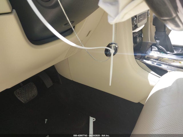 JN8AZ2NE5K9225656 Infiniti QX80 LUXE