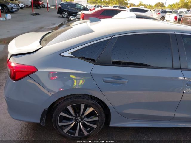 2HGFE1F73RH319702 Honda CIVIC EX