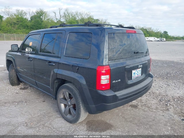 1C4NJRFB0FD118051 Jeep 2015