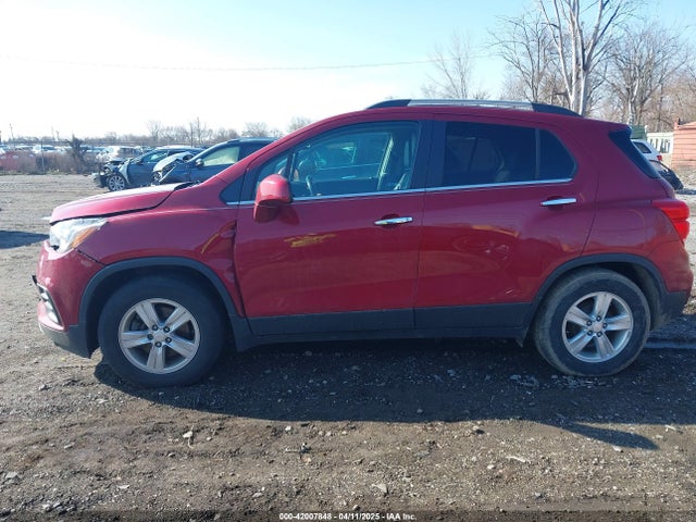 3GNCJLSB8KL338057 Chevrolet Trax Lt