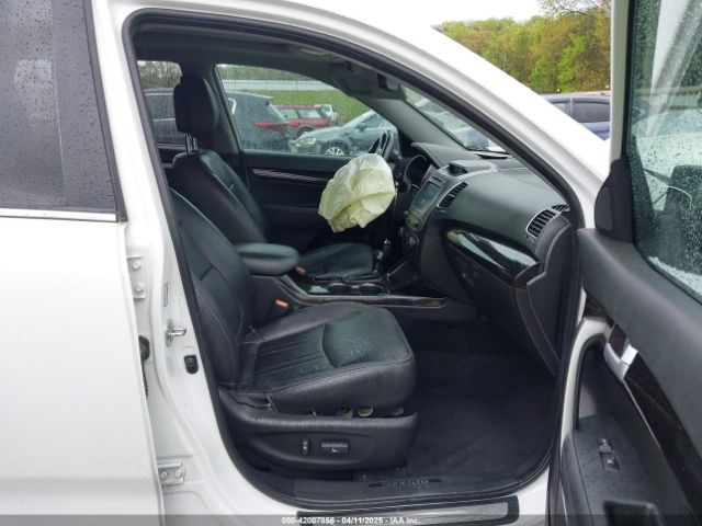 5XYKW4A70FG578211 KIA Sorento Sx V6