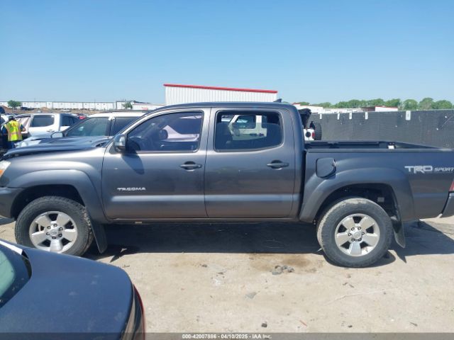 5TFJU4GN8FX090631 Toyota Tacoma Prerunner V6