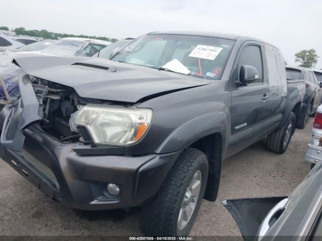 5TFJU4GN8FX090631 Toyota Tacoma Prerunner V6