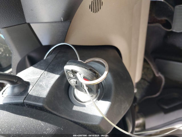 1FMCU9HD5JUA83542 Ford ESCAPE SEL