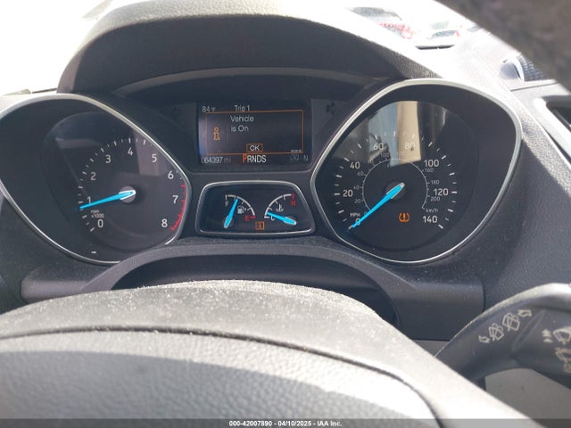 1FMCU9HD5JUA83542 Ford ESCAPE SEL
