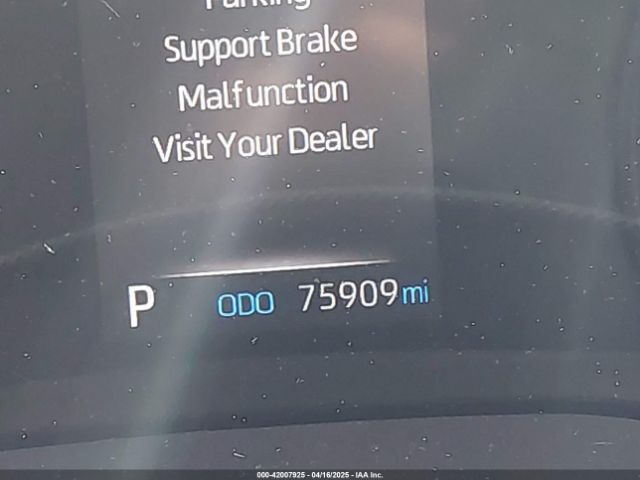 5TDJRKEC2MS023873 Toyota SIENNA XLE