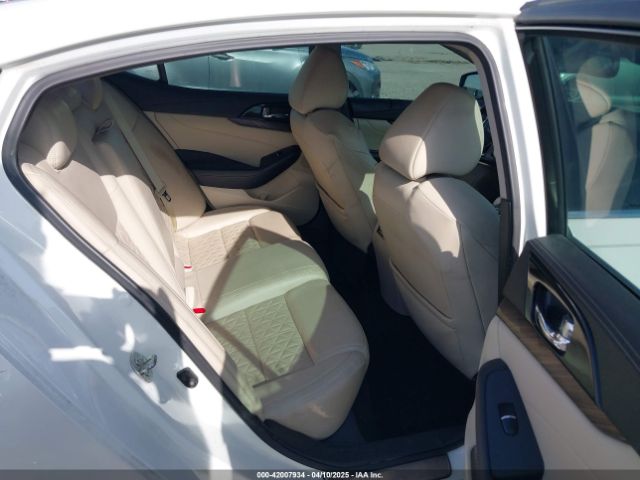 1N4AA6AP9GC431466 Nissan Maxima 3.5 Platinum