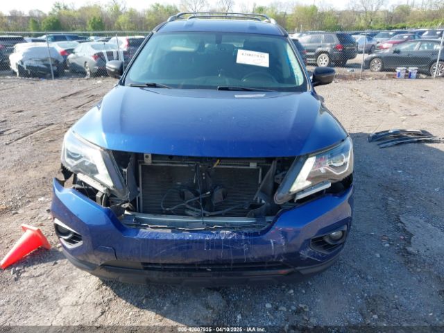 5N1DR2MN7JC674814 Nissan Pathfinder Sv