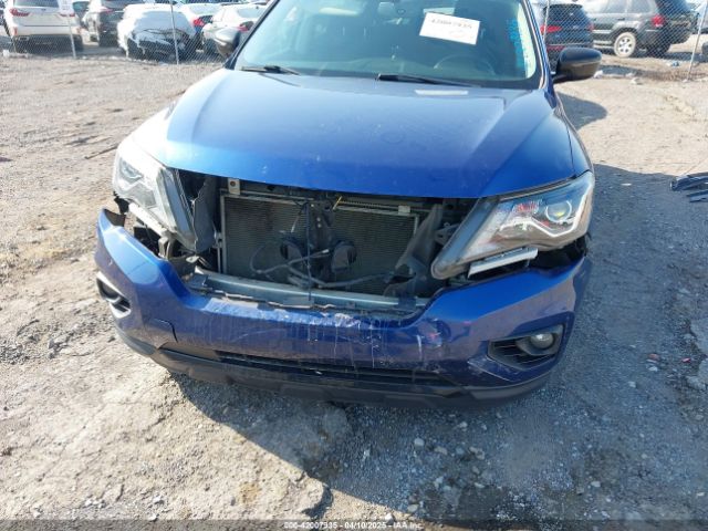 5N1DR2MN7JC674814 Nissan Pathfinder Sv