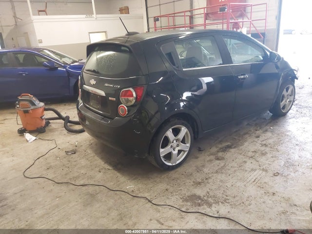 1G1JE6SB3G4150803 Chevrolet Sonic Ltz Auto