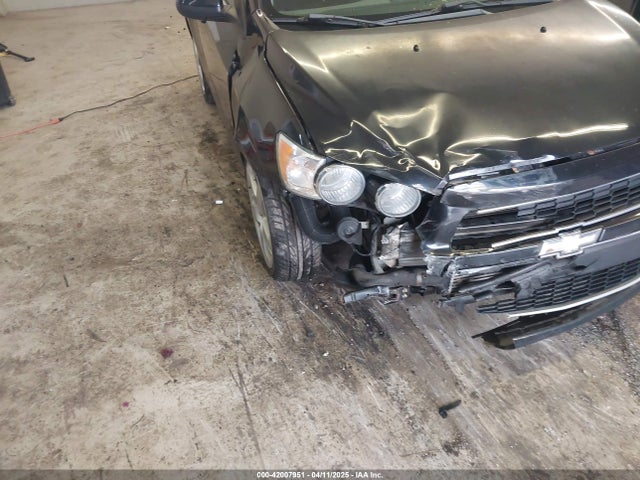 1G1JE6SB3G4150803 Chevrolet Sonic Ltz Auto