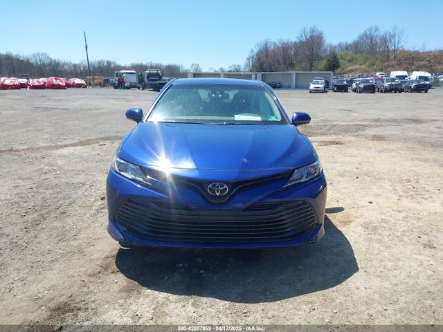 4T1B11HK5JU624657 Toyota CAMRY LE
