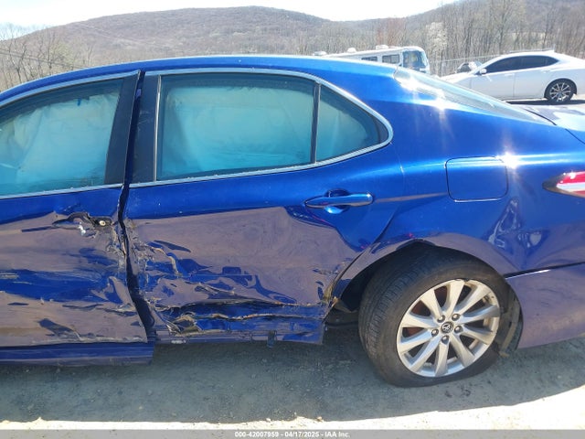 4T1B11HK5JU624657 Toyota CAMRY LE