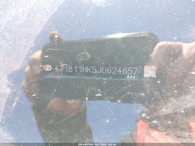 4T1B11HK5JU624657 Toyota CAMRY LE