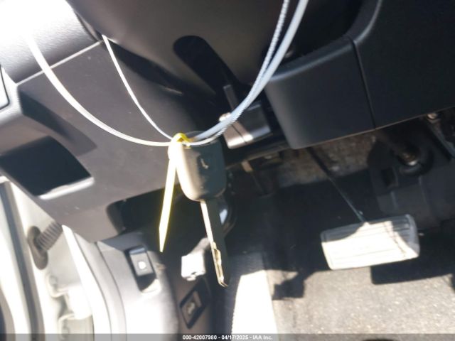 5J6RM3H31GL013810 Honda CR-V LX