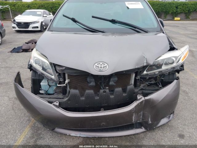 5TDYK3DC8FS662336 Toyota Sienna Limited Premium 7 Passenger