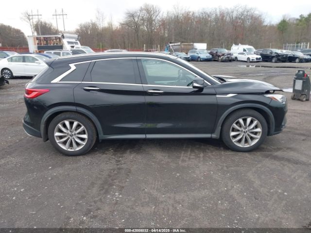 3PCAJ5M38KF116554 Infiniti Qx50 Essential