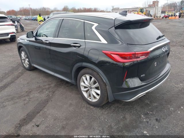 3PCAJ5M38KF116554 Infiniti Qx50 Essential