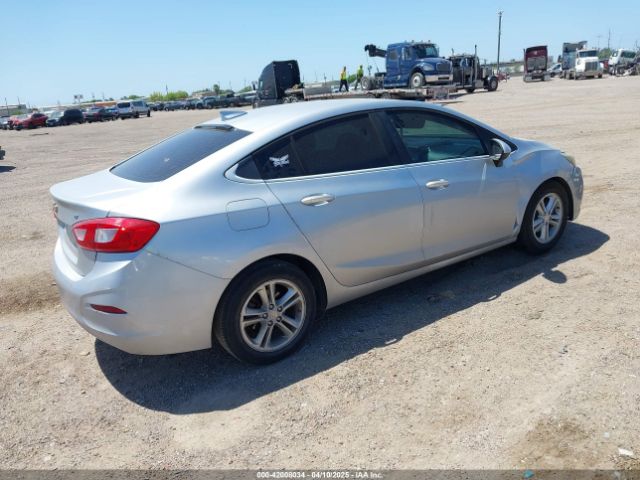 1G1BE5SM0H7102515 Chevrolet Cruze Lt Auto