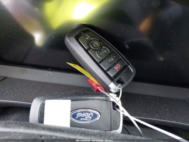 1FMCU9NZ8RUB02015 Ford Escape St-line Select